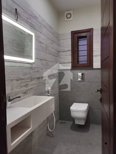 500 Yards Upper Portion For Rent With Basement