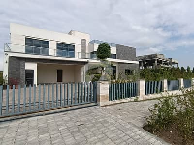 4 Kanal House With Golf View