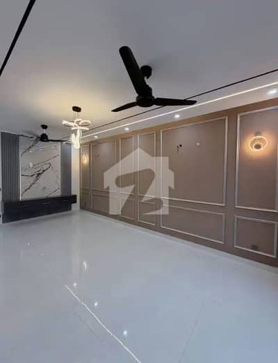 House Spread Over 5 Marla In Al Haram Garden - Block D Available