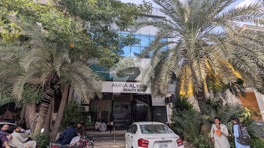 8 Marla 5 Floors Plaza Rental Income: Rs. 8 Lac Monthly Ideal For Investors DHA LAHORE PHASE 3, BLOCK Z