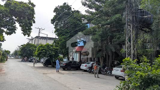 8 Marla 5 Floors Plaza Rental Income: Rs. 8 Lac Monthly Ideakl For Investors DHA LAHORE PHASE 3, BLOCK Z