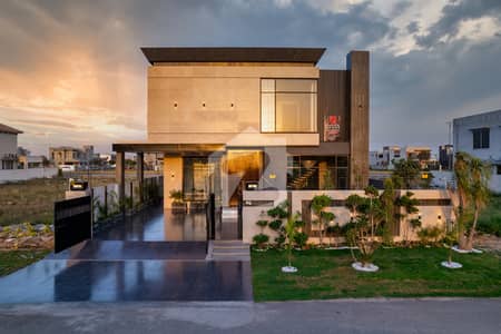 Reasonable Priced 1 Kanal Modern Design House Available For Sale In Dha Lahore