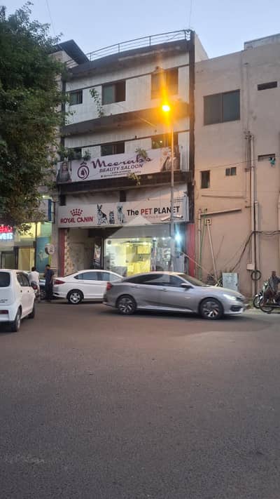 5 Floors Plaza Rs. 2.75 Lac Monthly Rental Income Excellent Commercial Location DHA LAHORE PHASE 1, BLOCK G