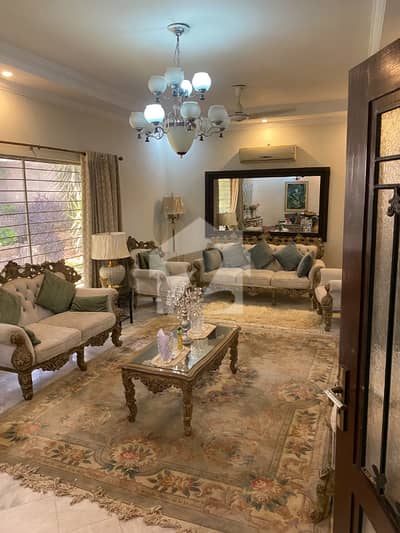1 Kanal House For Sale In Bahria Town Phase 1 | Ideal Family Home