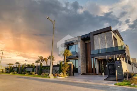 3 KANAL FULLY MODERN FURNISHED FULL BASEMENT HOUSE FOR SALE
