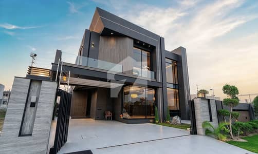20 MARLA BRAND NEW LUXURY ULTRA MODERN DESIGN BUNGALOW FOR RENT