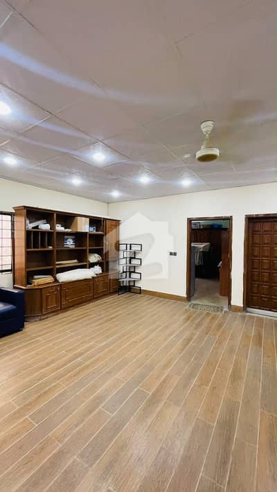 PRIME LOCATION HOUSE FOR SALE NEAR CHINA COUNSLATE PRIME LOCATION HOUSE FOR SALE NEAR CHINA COUNSLATE