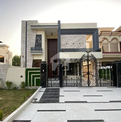 10 Marla Luxury House Available For Sale In Your Dream Society Citi Housing Gujranwala