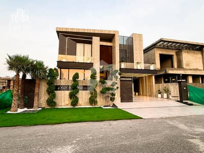 Highly-Desirable House Available In DHA Phase 7 For rent