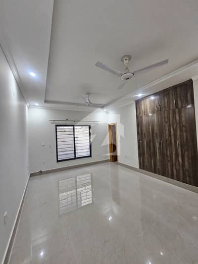 E-11 1 Kanal House Available For Rent In E11 Islamabad