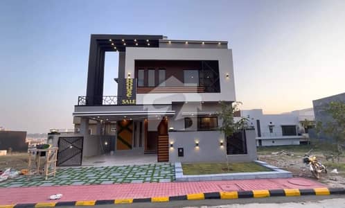 10 Marla level plot Block D