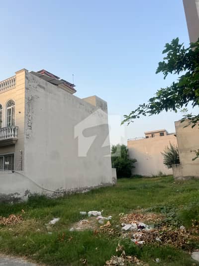 5 marla plot DHA PHASE 9 TOWN D BLOCK