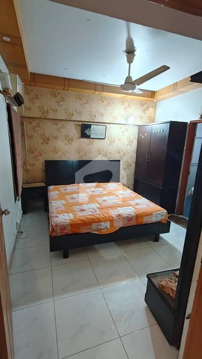 3 BED DD WEST OPEN FLAT AVAILABLE FOR RENT