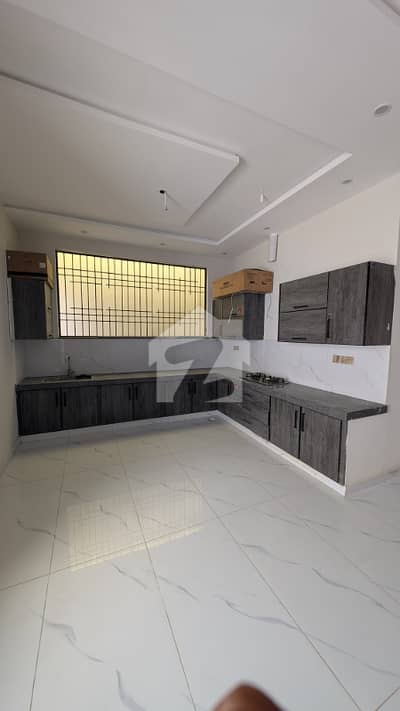 20 Marla House For Rent Separate Uper Portion Madina Town Khayaban Colony 20 Marla House For Rent Separate Uper Portion Madina Town Khayaban Colony
