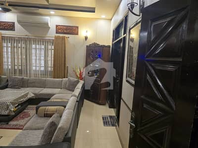 ڈی ایچ اے فیز 4 ڈی ایچ اے ڈیفینس,کراچی میں 5 کمروں کا 12 مرلہ مکان 12.0 کروڑ میں برائے فروخت۔ ڈی ایچ اے فیز 4 ڈی ایچ اے ڈیفینس,کراچی میں 5 کمروں کا 12 مرلہ مکان 12.0 کروڑ میں برائے فروخت۔