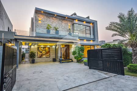 1 KANAL MODERN DESINGER HOUSE FOR SALE AT DHA LAHORE