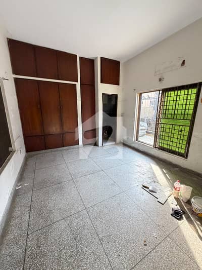 12 Marla Upper Portion For Rent ( Near Decent School)