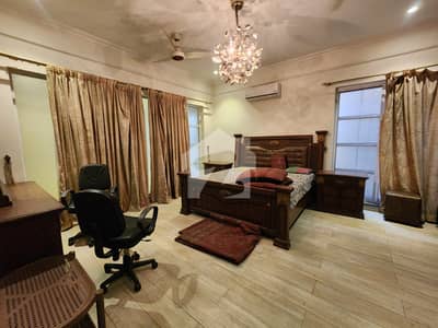 Prime Location 1 Kanal House for Sale in K Block DHA Phase 5 Lahore Prime Location 1 Kanal House for Sale in K Block DHA Phase 5 Lahore