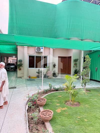 22 Marla House For Rent Urgently Neat and Clean Condition