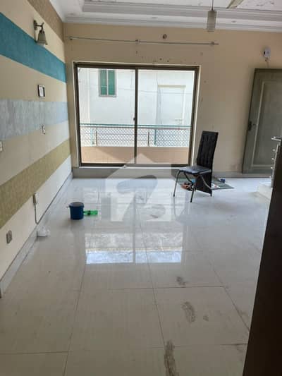 10 Marla upper portion on the Top Location Dha phase 3
