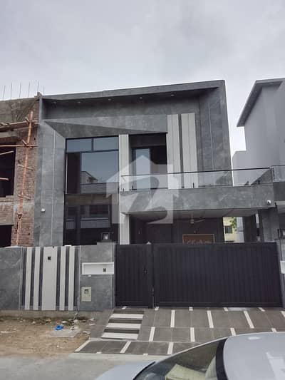 8 Marla Brand New Modern House For Sale In DHA Rahbar, Block A, Lahore