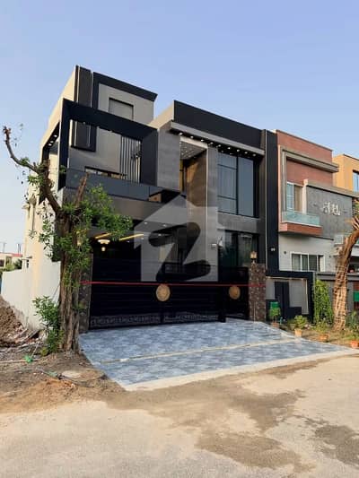 8 Marla Double Story 2 Side Open House For Sale In Bahria Nasheman Lahore | Budget Friendly House 8 Marla Double Story 2 Side Open House For Sale In Bahria Nasheman Lahore | Budget Friendly House