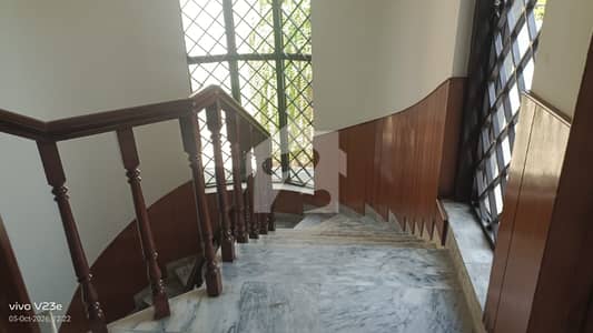1 Kanal Used Corner House For Sale In Dha Phase 3 X Block