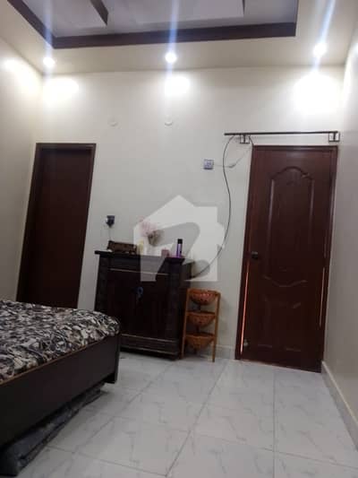 Ready to Move West Open Leased 2 bed Lounge Flat for sale