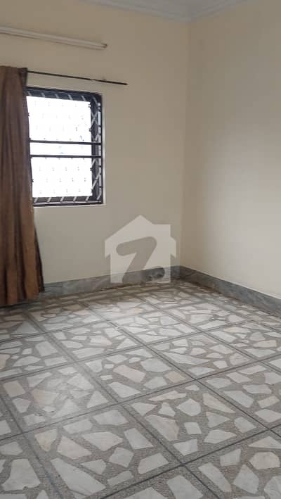 I-8/3 Near Kachnar Park 40x80 UPPER Portion For Rent