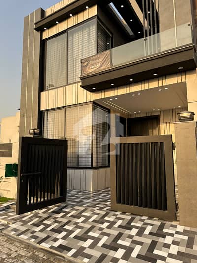 Luxury 5 Marla House Available For Sale - Brand New Luxury 5 Marla House Available For Sale - Brand New