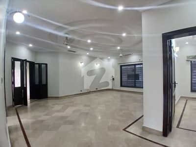 14 Marla (40x80) Upper Portion For Rent G-13 Islamabad 14 Marla (40x80) Upper Portion For Rent G-13 Islamabad