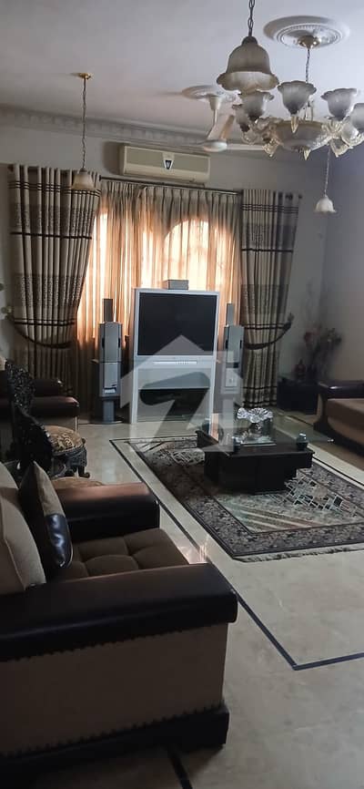 گلشنِ اقبال - بلاک 4 گلشنِ اقبال,گلشنِ اقبال ٹاؤن,کراچی میں 4 کمروں کا 12 مرلہ مکان 6.1 کروڑ میں برائے فروخت۔ گلشنِ اقبال - بلاک 4 گلشنِ اقبال,گلشنِ اقبال ٹاؤن,کراچی میں 4 کمروں کا 12 مرلہ مکان 6.1 کروڑ میں برائے فروخت۔