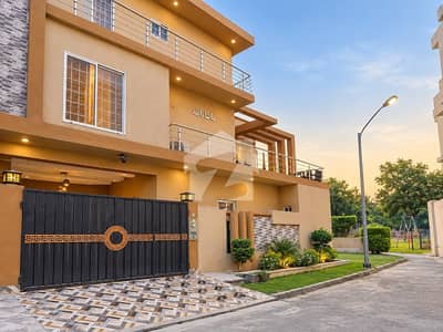 7.5 MARLA LIKE NEW HOUSE WITH 4 WAPDA ELECTRIC AVAILABLE FOR SALE IN PRIME LOCATION OF NEW PINE AVENUE ROAD PUNJAB UNIVERSITY TOWN 2 7.5 MARLA LIKE NEW HOUSE WITH 4 WAPDA ELECTRIC AVAILABLE FOR SALE IN PRIME LOCATION OF NEW PINE AVENUE ROAD PUNJAB UNIVERSITY TOWN 2