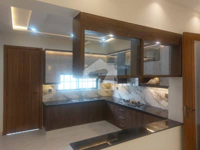 10 Marla Modern Design House For Sale