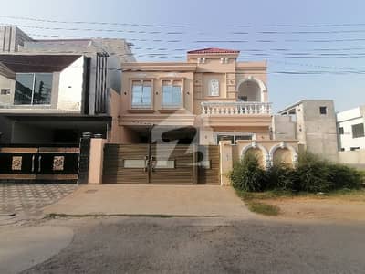 House Sized 10 Marla Is Available For rent In Wapda Town Phase 2