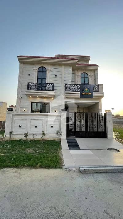 5 Marla Owner Build House For Sale | Budget Friendly House | 100% Solid Construction | Central Park
