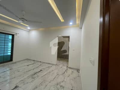 10 Marla 3-Bedroom Apartment For Sale in Askari 11 Sector D Lahore Spacious Family Flat in Prime Location