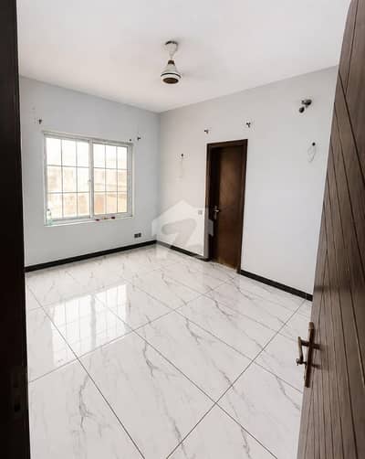Town House Available For Rent @ Pechs Block 3 Behind Danish Motors & Mehfil e Murtaza