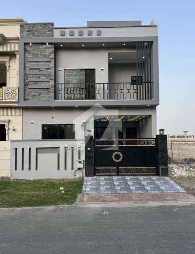 5.33 Marla House Available For Sale In Royal Orchard