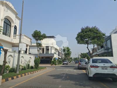 12 Marla Plot For Sale 40 Ft Road B Block.