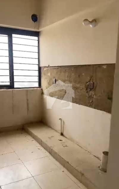 Prime Location Flat Of 1500 Square Feet In Saima Presidency For sale Prime Location Flat Of 1500 Square Feet In Saima Presidency For sale