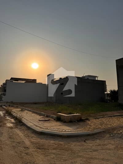 You Can Find A Gorgeous Residential Plot For Sale In Maymar Avenue