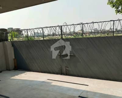 House For sale In Rs. 60000000
