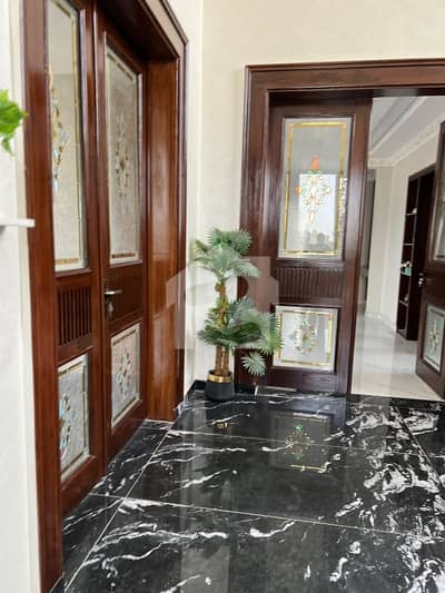 DHA Multan Sector H 1 kanal house for sale