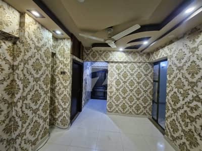 Neat And Clean 3 Bed Dd For Sale In Nishat Commercial With Lift Parking