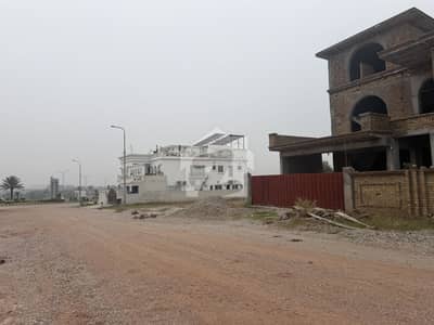 1 Kanal Main Boulevard Plot For Sale