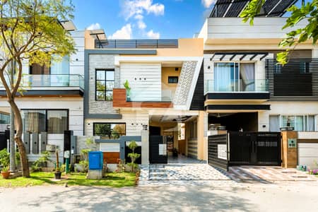 5-Marla Luxury Modern House For Sale Near Jalal Sons And Commercial Area At Hot Location 5-Marla Luxury Modern House For Sale Near Jalal Sons And Commercial Area At Hot Location