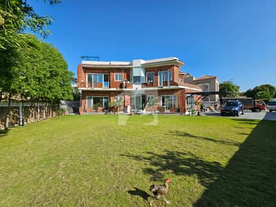 Investor Price American Style 2.5 Kanal Villa For Sale