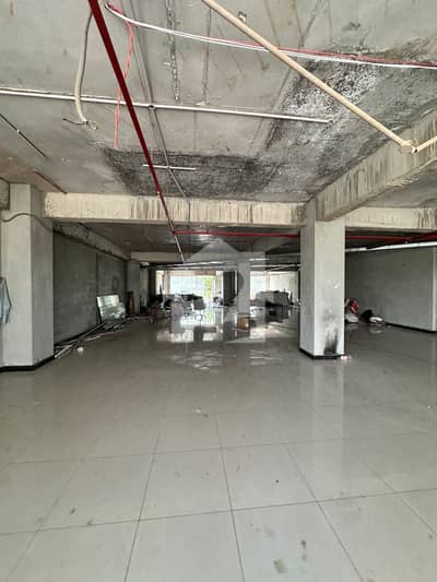 Commercial Floor Available for Rent Gulberg Greens Islamabad
