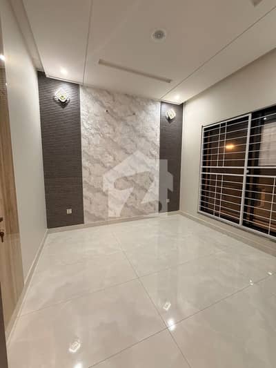 3 MARLA TRIPLE STOREY BRAND NEW HOUSE FOR SALE